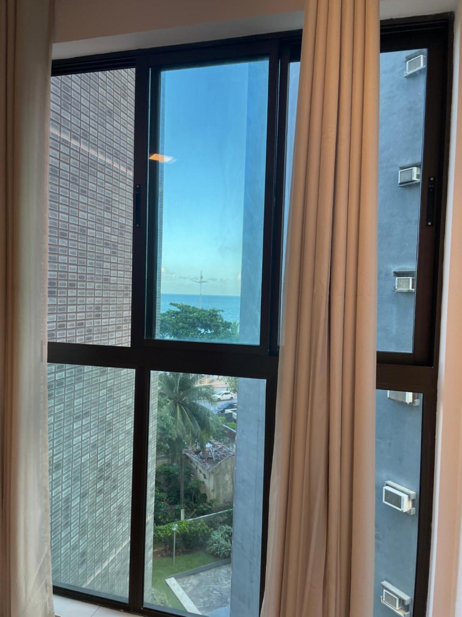 Flat A 100 Metros Da Praia - Bairro De Boa Viagem Ресифи Экстерьер фото